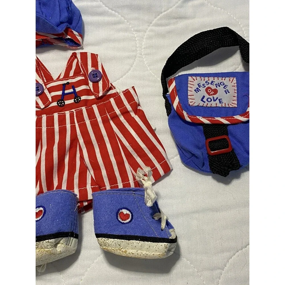Muffy VanderBear  Hoppy The Messanger Of Love -  Valentine Outfit
